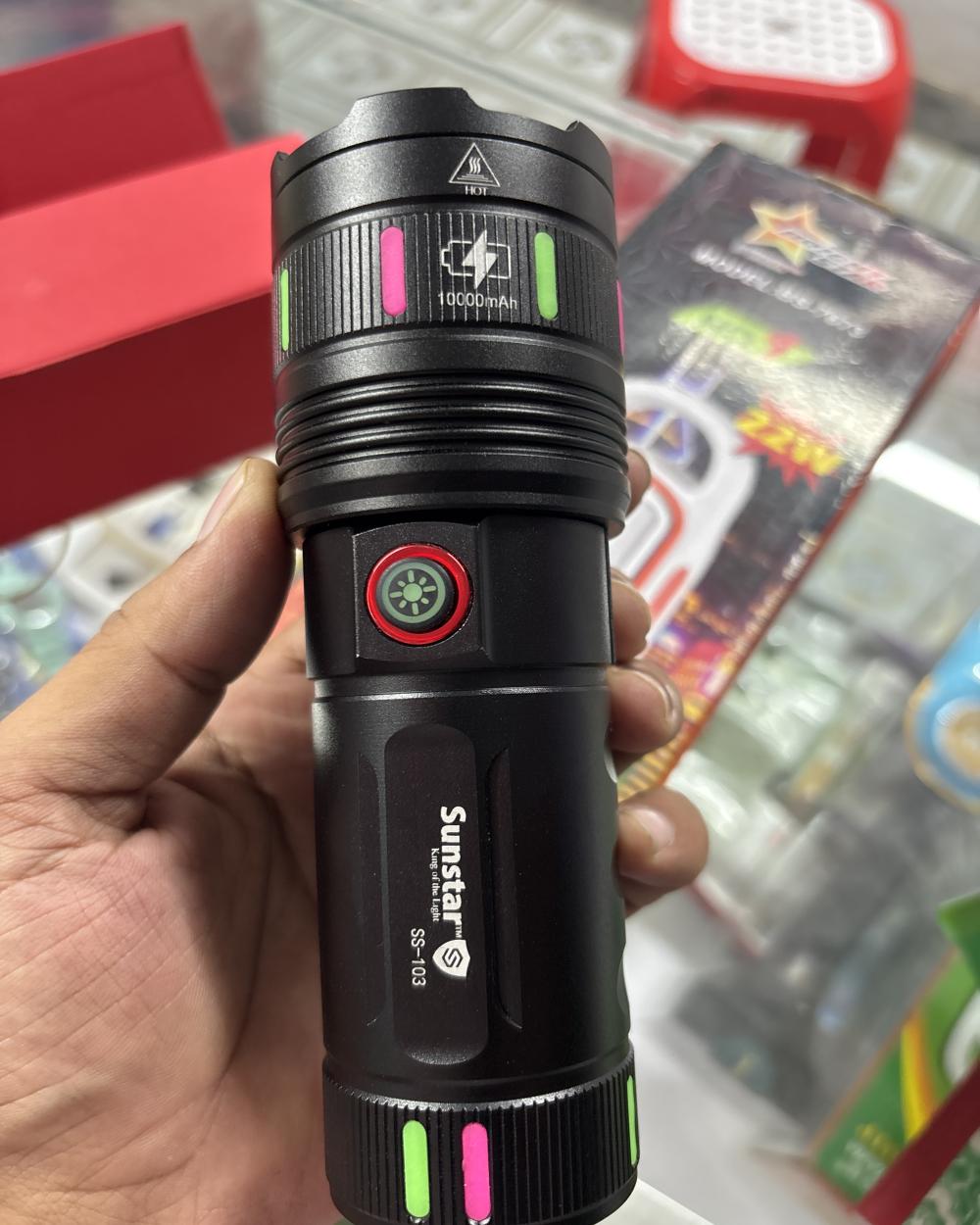 Zoom Light Torch 10000mAh